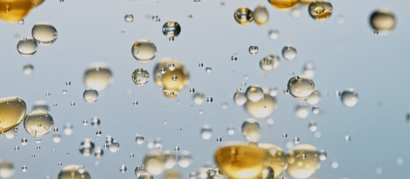 Oil & Water: The Yin and Yang of Skincare - Skin Alchemy