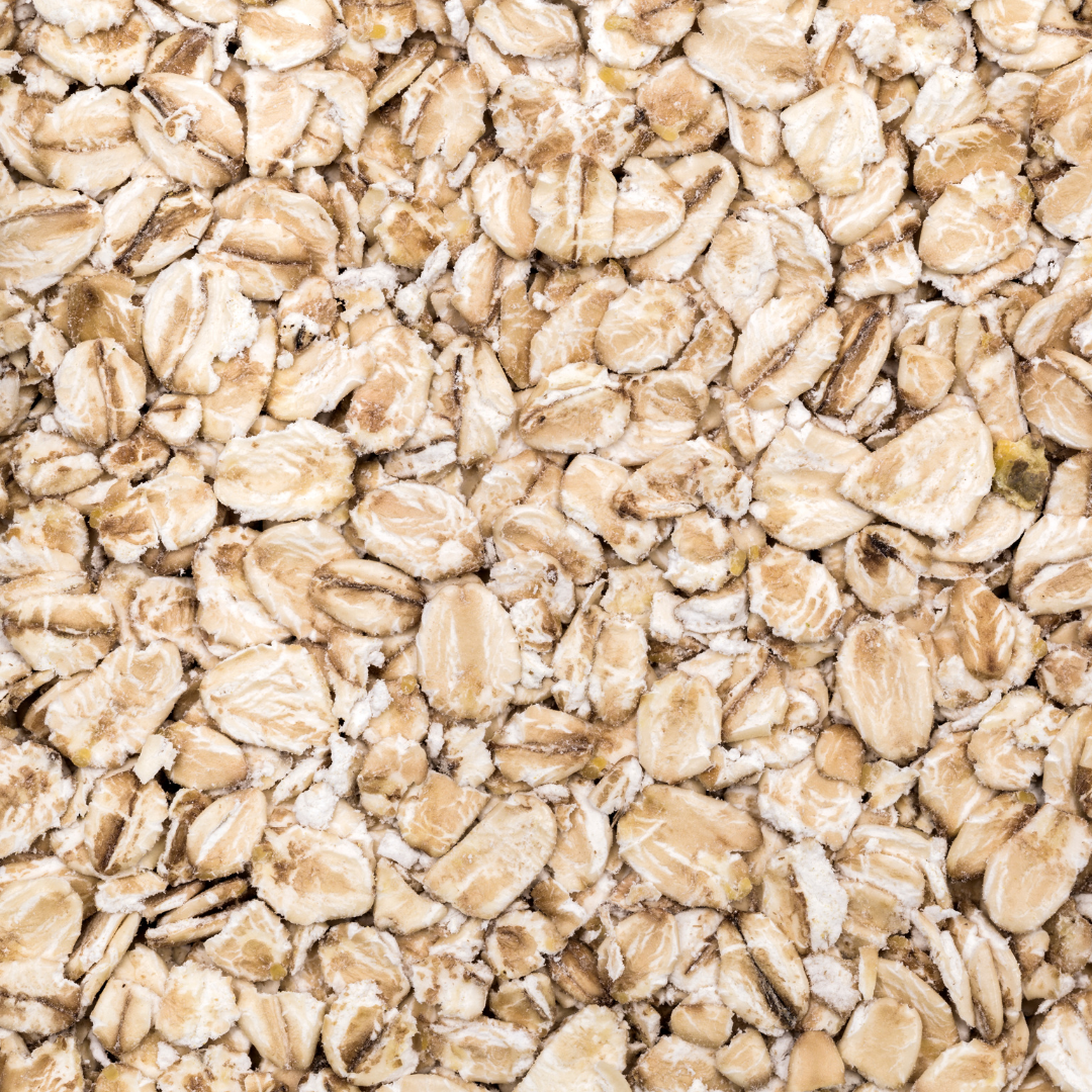 Close-up of a pile of uncooked rolled oats